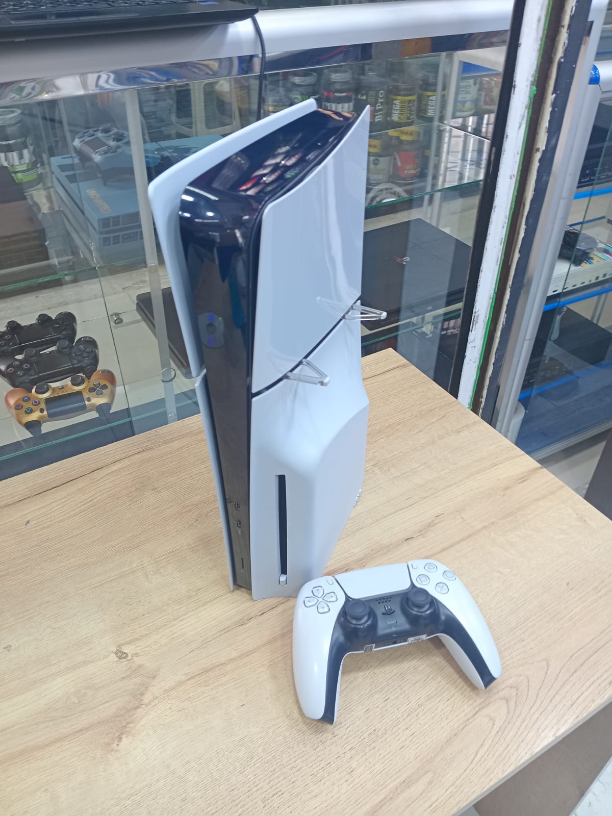 PlayStation 5 Slim – Lector de CD + Control Original + Soporte