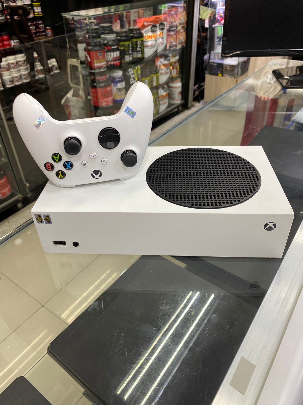 Xbox Series S 512GB – Control Original Incluido