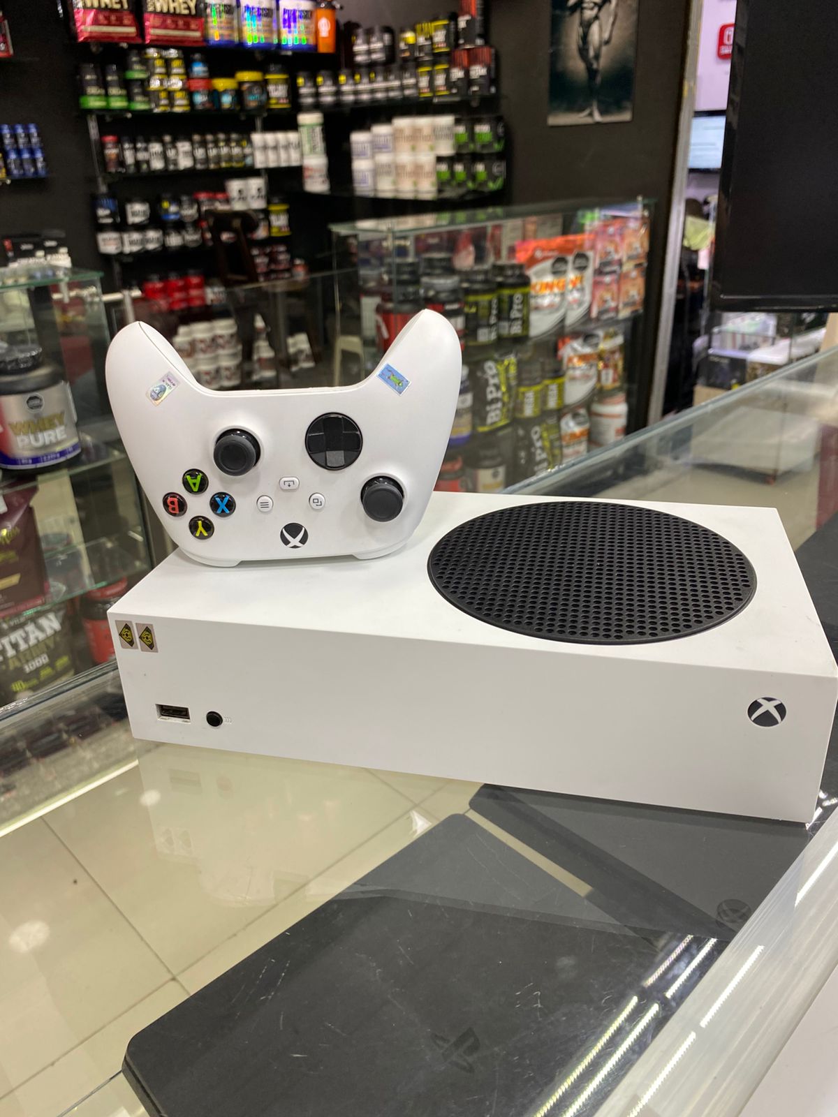 Xbox Series S 512GB – Control Original Incluido